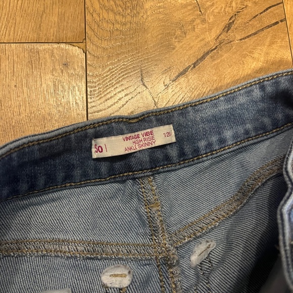 Juniors Hi Rise Jeans size 1 SO brand - Picture 3 of 5